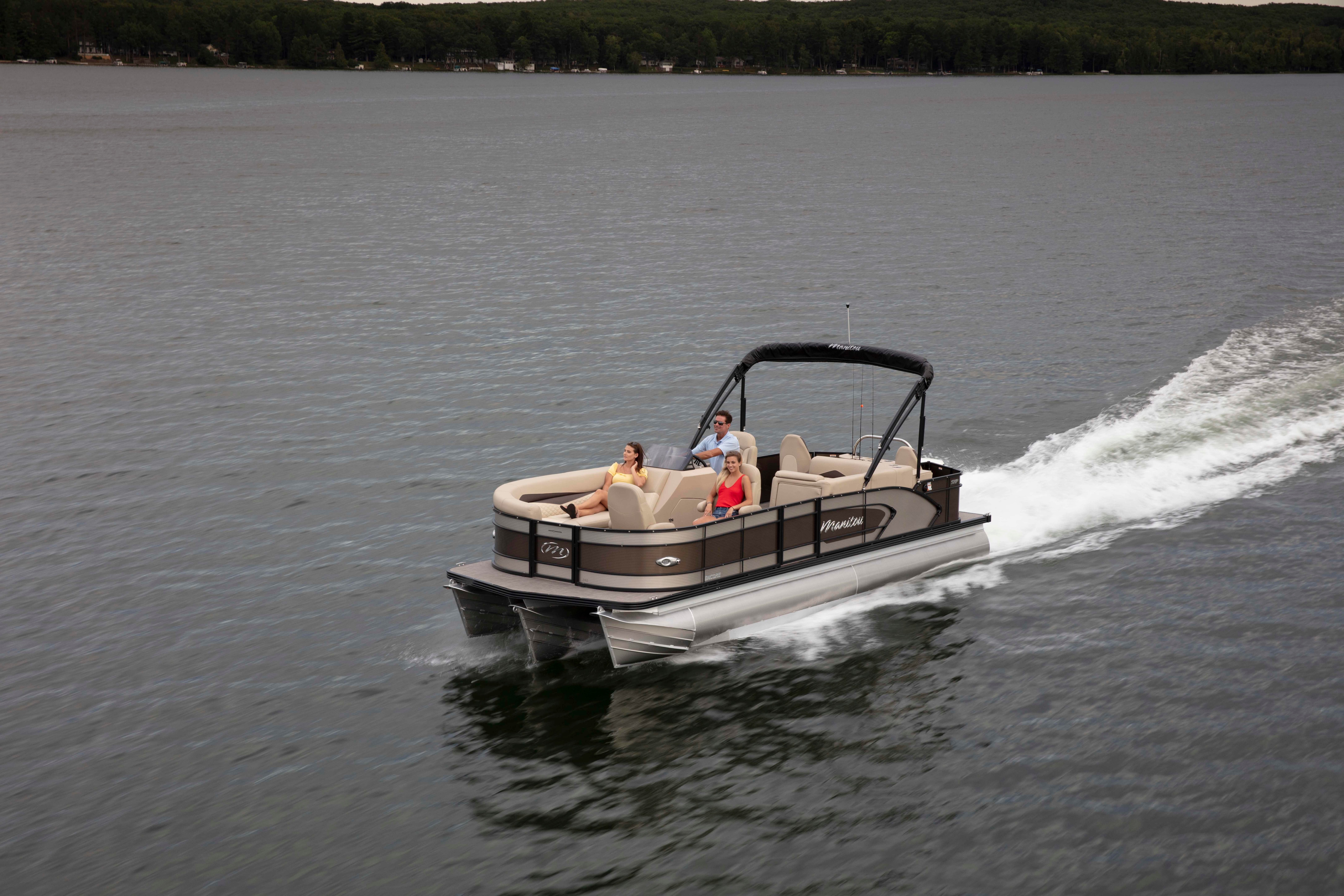 Croisière avec le bateau ponton Manitou Encore Pro Angler