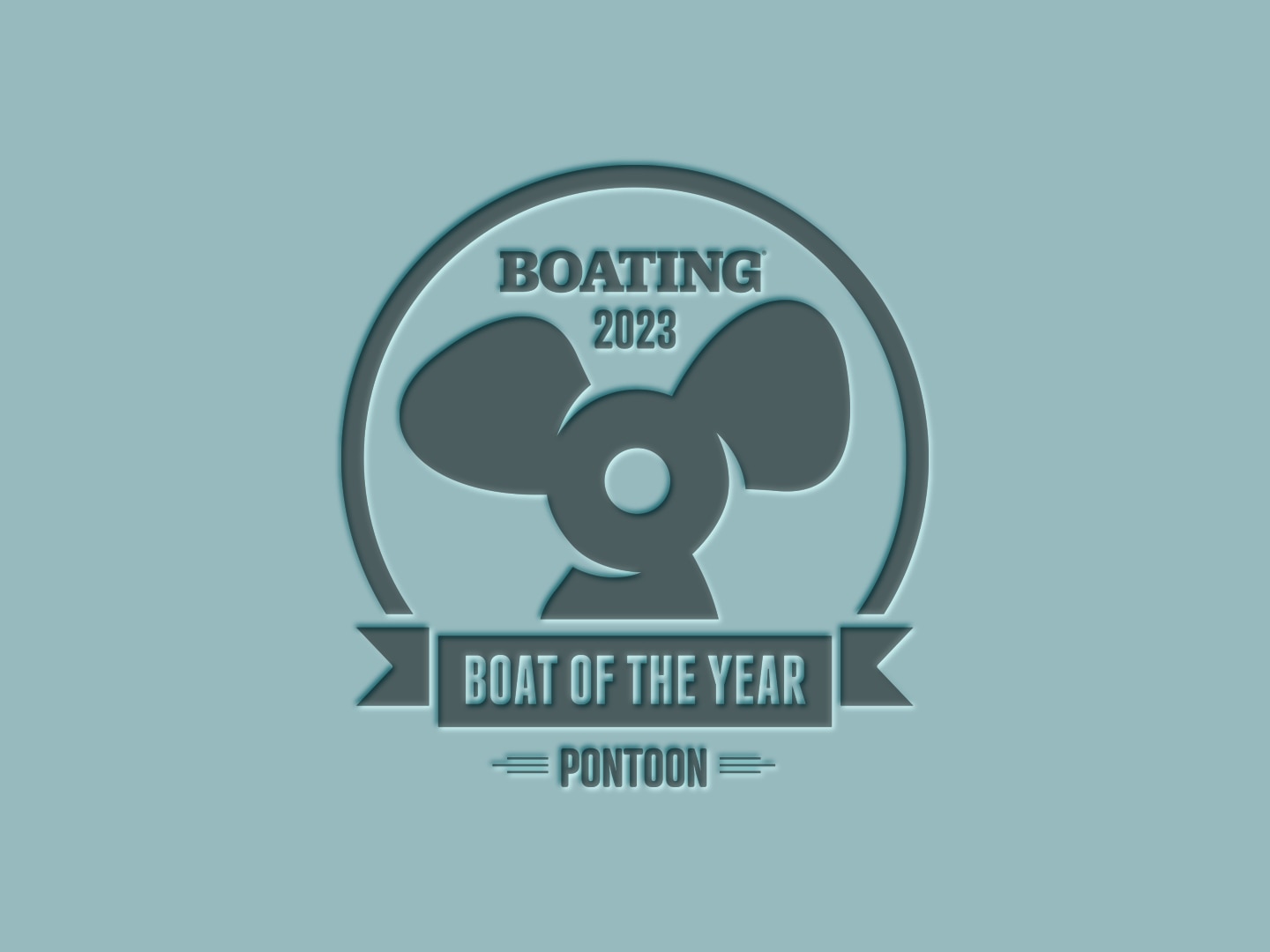 Manitou redéfinit le design et établit une nouvelle norme en tant que bateau ponton de l'année du BOATING Magazine
