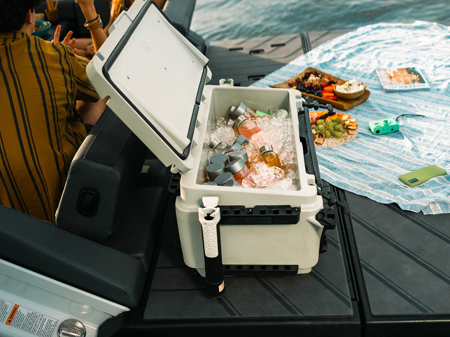 Interior view of a LinQ 51 Gal. cooler on the Max platform of a Manitou pontoon.